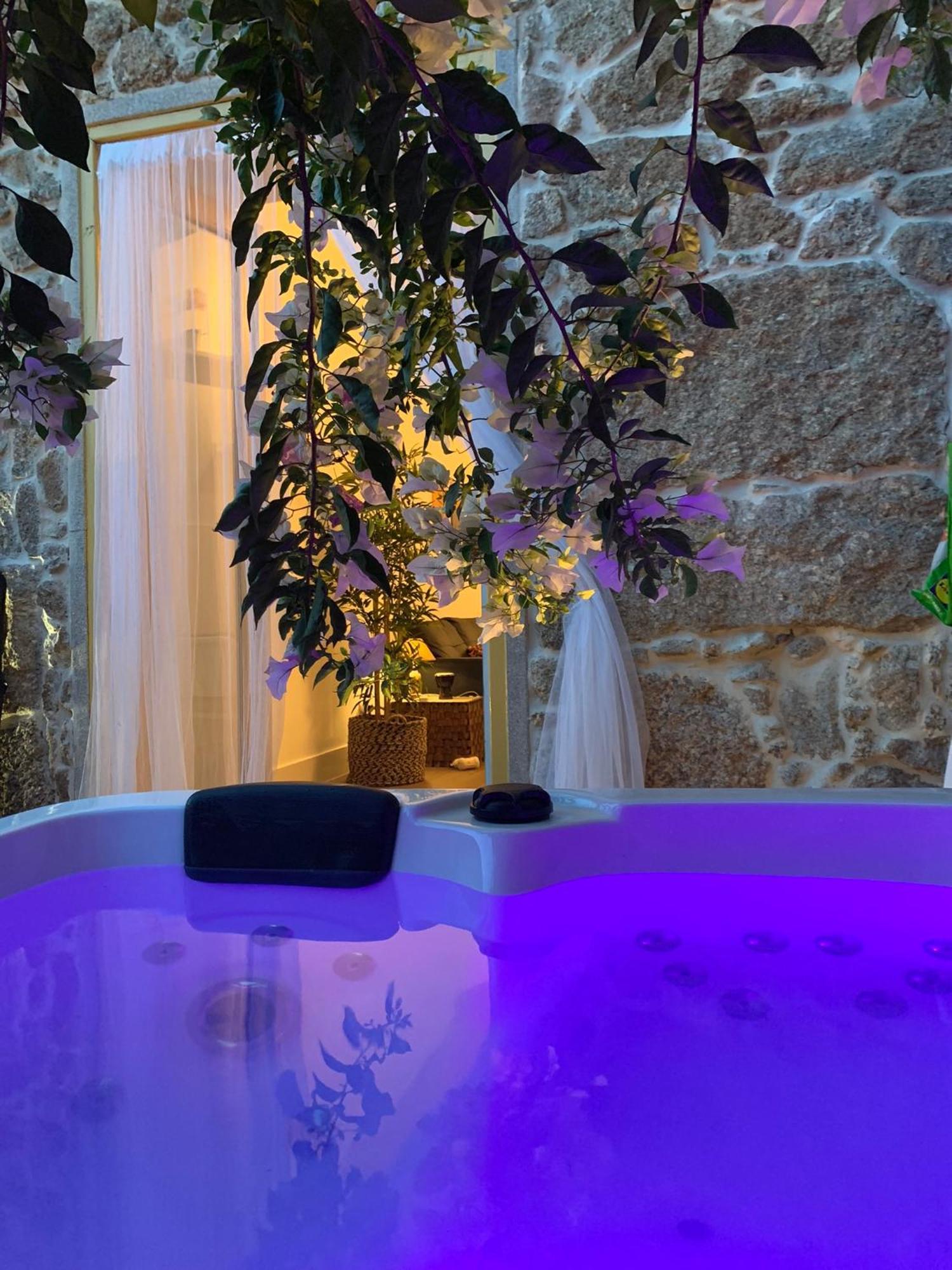 Encanto Casa Com Spa Jacuzzi Open Space Tinalhas Ngoại thất bức ảnh